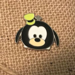 Pluto Tsum Tsum Disney Trading Pin